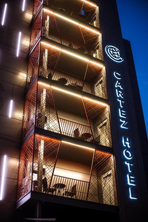 Cartez Hotel Yerevan Bagian luar foto