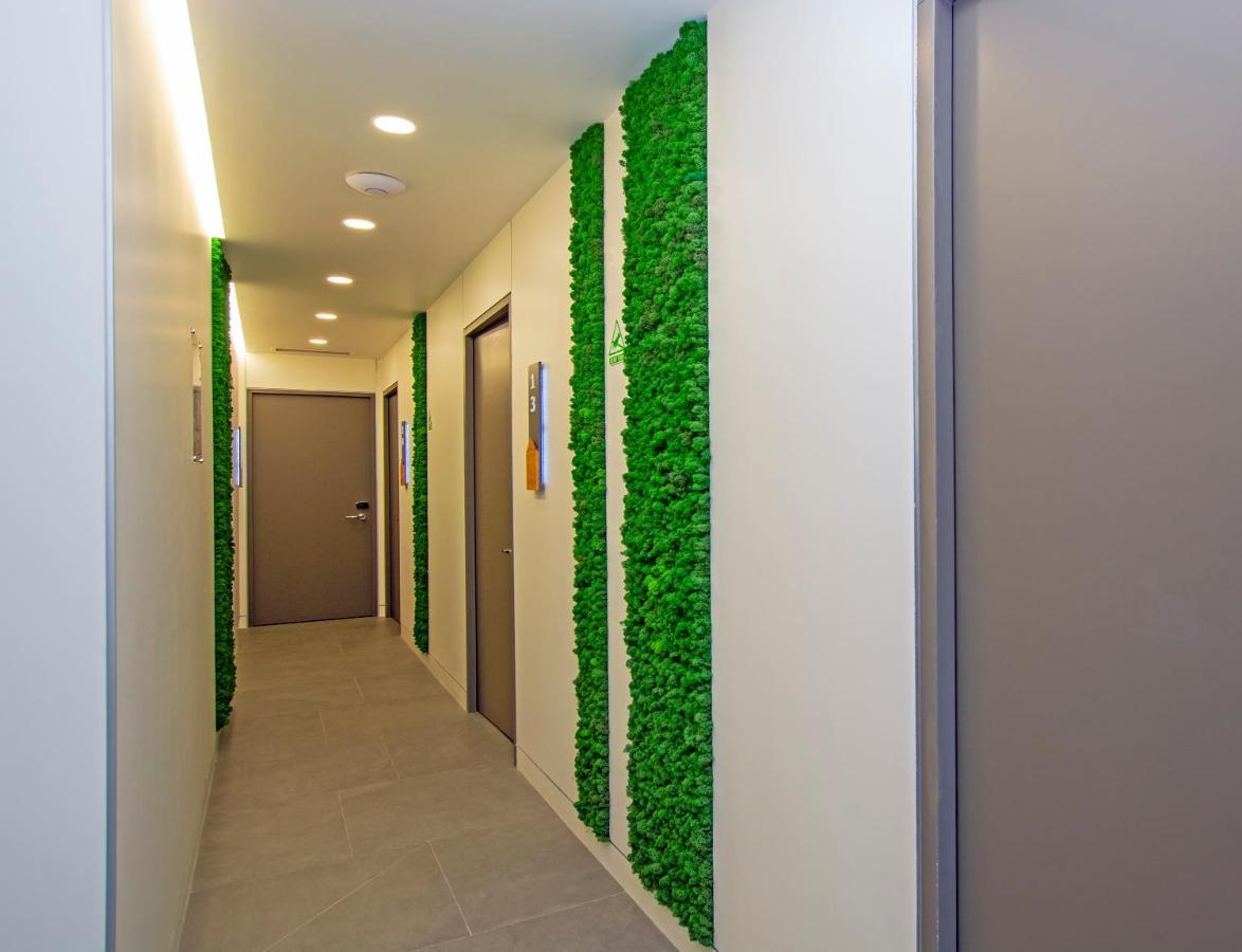 Cartez Hotel Yerevan Bagian luar foto